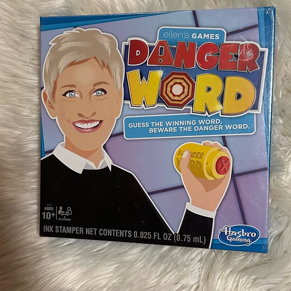 Ellen's Games Danger Word Party Game - Blue/Purple Box